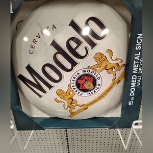 New Modelo Domed Metal Wall Sign - White & Gold
